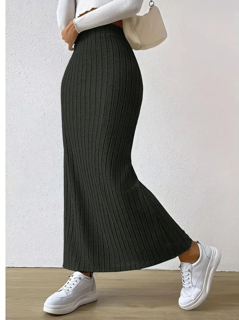 Knitted Skirt With Hip Slits For Women 2024 New Summer Style Side Slim Solid Color High Waist Long Skirt